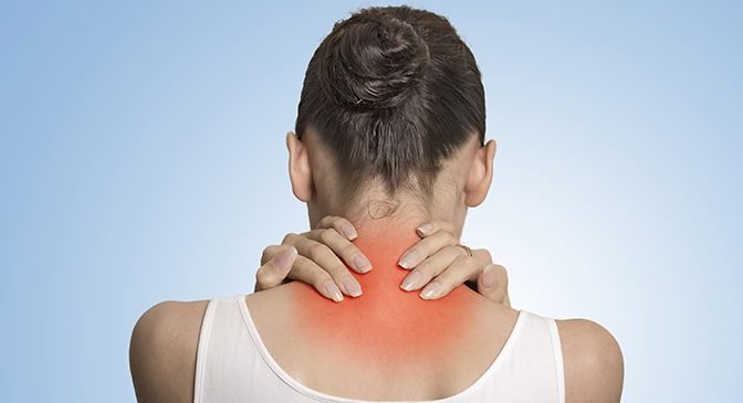 गर्दन दर्द (Neck Pain) के उपचार में कारगर एक्सरसाइज-डॉ आर के मुदगिल